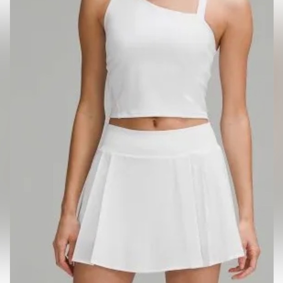 Side-Pleat HR Tennis Skirt - Picture 6 of 10